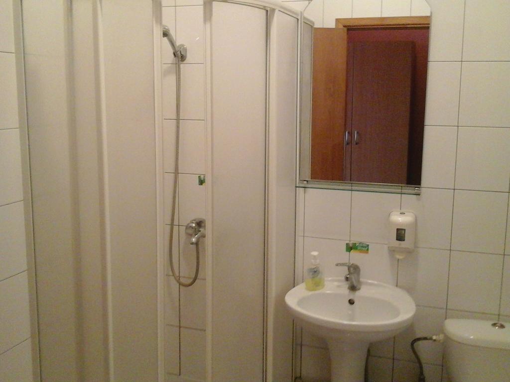 Skaistaziede Hotel Šiauliai Kamer foto