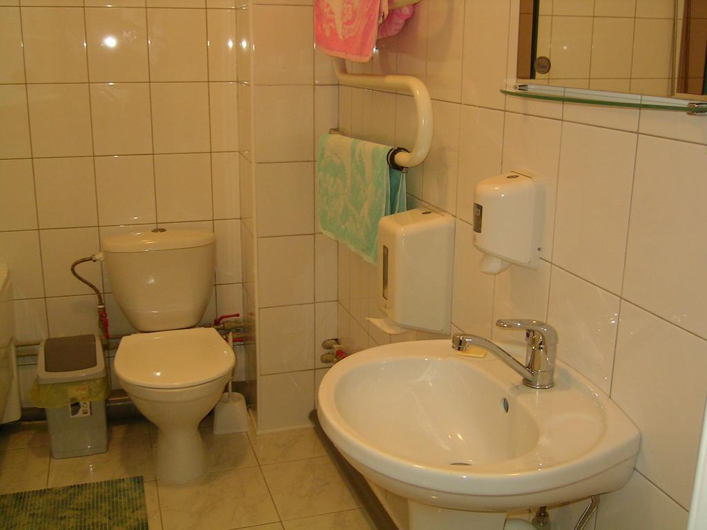 Skaistaziede Hotel Šiauliai Kamer foto
