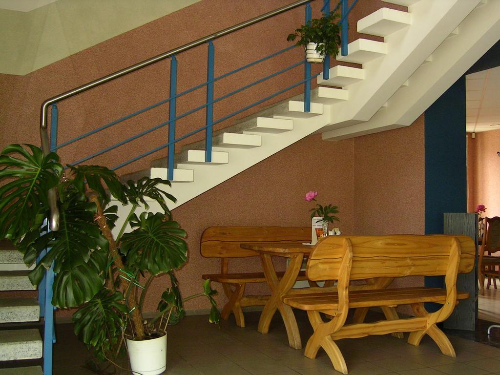 Skaistaziede Hotel Šiauliai Buitenkant foto